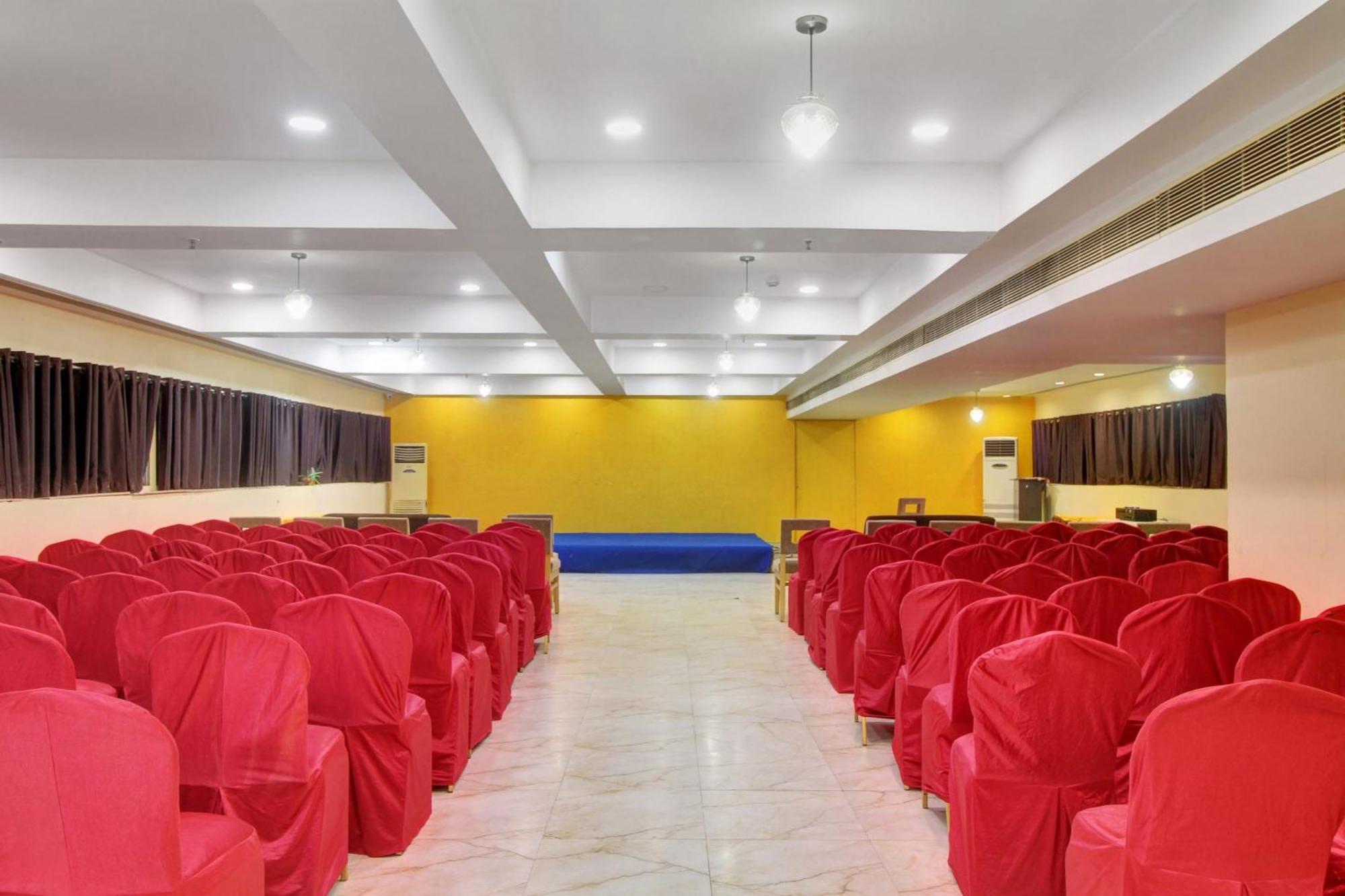 Hotel Townhouse The Grand Plaza Hyderabad Exterior foto